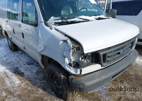 2005 Ford E-250 Commercial/Recreational z USA, uszkodzony, nr VIN 1FTNE24W05HA48592